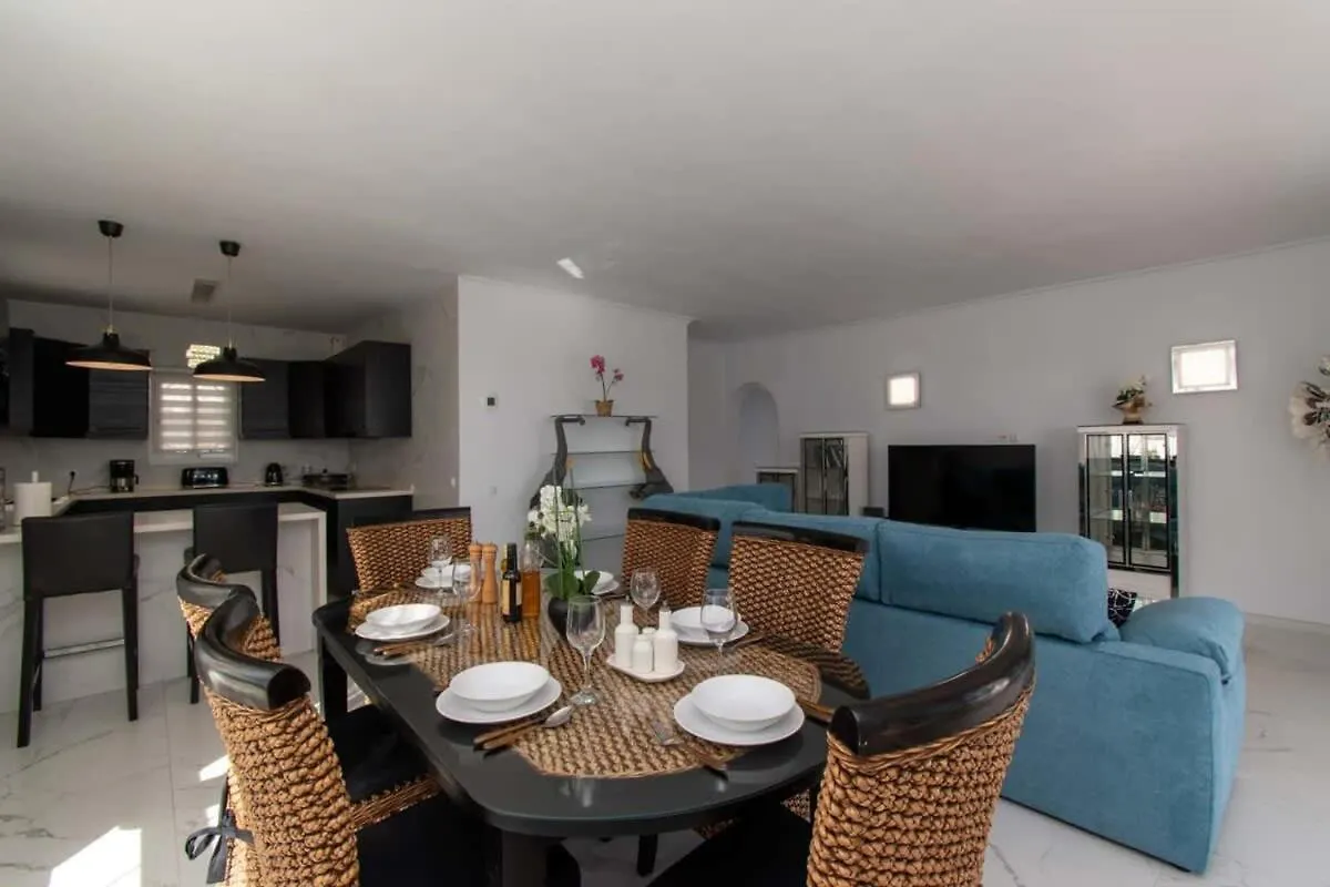 Villa Melua Chayofa 0*,  Hiszpania