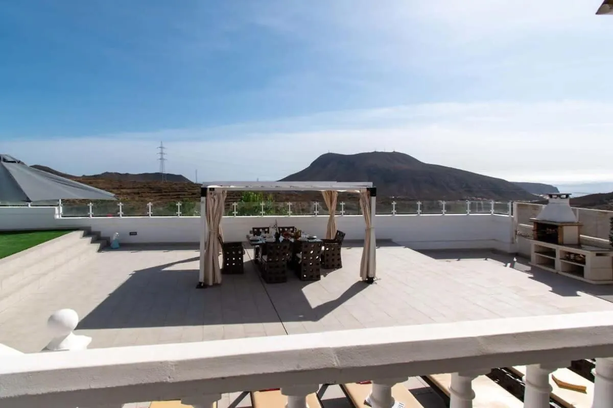 Villa Melua Chayofa